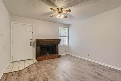 2712 Parker Lane #B, Austin, TX 78741 - Photo 2