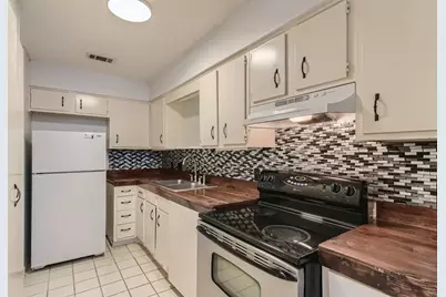 2712 Parker Lane #B, Austin, TX 78741 - Photo 6