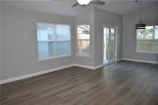 5909 Jacob Glen, Austin, TX 78727 - Photo 4