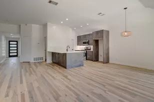 13022 Staton Dr, Austin, TX 78727 - Photo 2