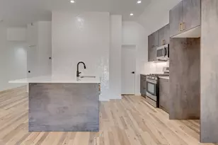 13022 Staton Dr, Austin, TX 78727 - Photo 8