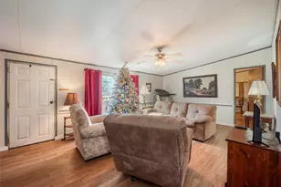 2525 Hugo Rd, San Marcos, TX 78666 - Photo 6