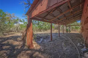 2525 Hugo Rd, San Marcos, TX 78666 - Photo 36