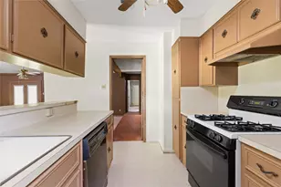 2612 Choctaw Trail, Austin, TX 78745 - Photo 8