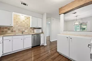 5011 Fort Clark Dr, Austin, TX 78745 - Photo 14