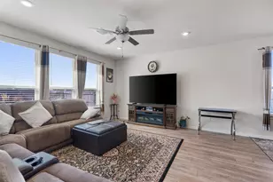 113 Yellow Thistle Cv, Georgetown, TX 78626 - Photo 6