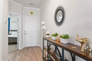 113 Yellow Thistle Cv, Georgetown, TX 78626 - Photo 2