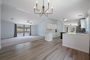 140 Creedmore Dr, Liberty Hill, TX 78642 - Photo 6