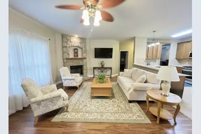 17705 Mahonia Lane, Elgin, TX 78621 - Photo 16