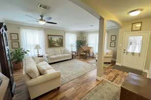 17705 Mahonia Ln, Elgin, TX 78621 - Photo 6