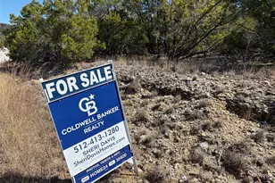 8111 Bronco Ln, Lago Vista, TX 78645 - Photo 8