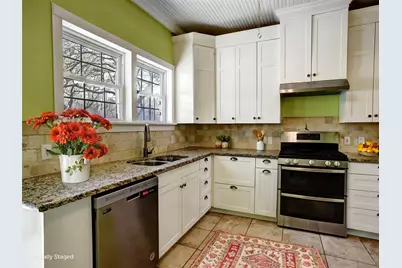 156 Clover Road, Cedar Creek, TX 78612 - Photo 12