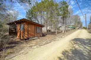 156 Clover Rd, Cedar Creek, TX 78612 - Photo 38