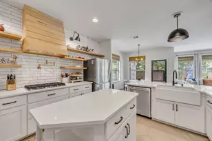 2421 Turtle Mountain Bend, Austin, TX 78748 - Photo 14