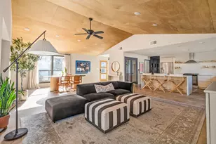 510 Thousand Oaks Dr, Cedar Creek, TX 78612 - Photo 2