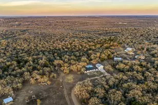 510 Thousand Oaks Dr, Cedar Creek, TX 78612 - Photo 26