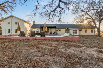 510 Thousand Oaks Drive, Cedar Creek, TX 78612 - Photo 24