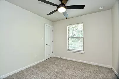 10620 W Lakeview Drive, Jonestown, TX 78645 - Photo 20
