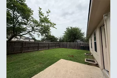 316 Meadow Park Drive, Georgetown, TX 78626 - Photo 30