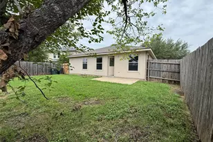 316 Meadow Park Dr, Georgetown, TX 78626 - Photo 32