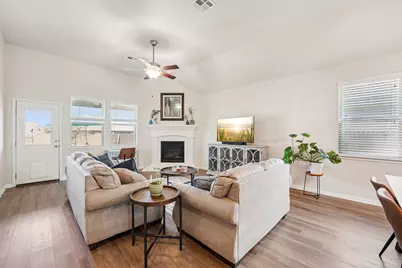 333 Founders Ridge, Dripping Springs, TX 78620 - Photo 6