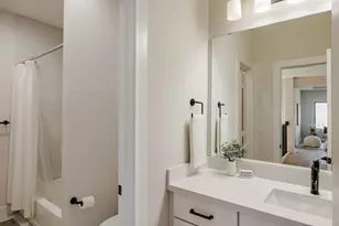 8404 Ambergill Ct, Austin, TX 78744 - Photo 34