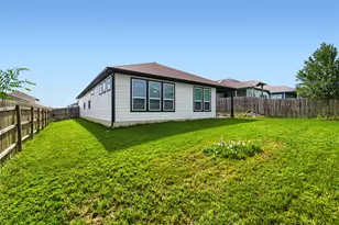 16516 Glimmering Rd, Manor, TX 78653 - Photo 24