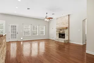 103 Kamaiki Dr, Bastrop, TX 78602 - Photo 6