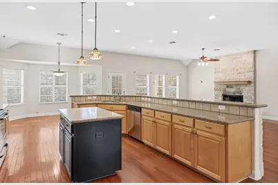 103 Kamaiki Drive, Bastrop, TX 78602 - Photo 12