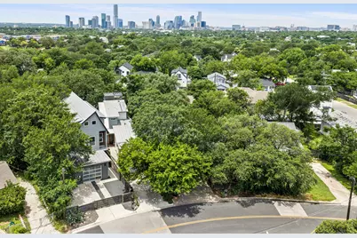 1182 Oakgrove Avenue #A, Austin, TX 78702 - Photo 40