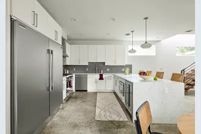 1182 Oakgrove Avenue #A, Austin, TX 78702 - Photo 4
