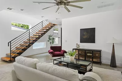 1182 Oakgrove Avenue #A, Austin, TX 78702 - Photo 8