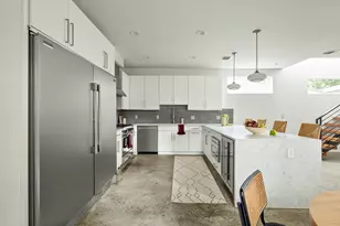 1182 Oak Grove Ave, Austin, TX 78702 - Photo 4