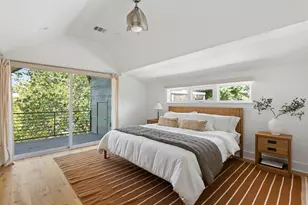1182 Oak Grove Ave, Austin, TX 78702 - Photo 4