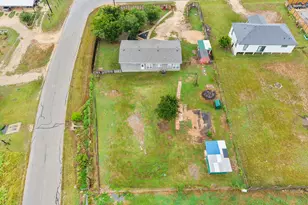 224 Las Estancias Dr, Cedar Creek, TX 78612 - Photo 28
