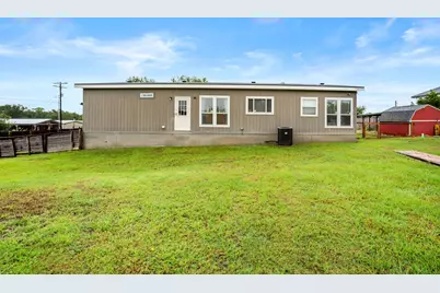224 Las Estancias Drive, Cedar Creek, TX 78612 - Photo 22