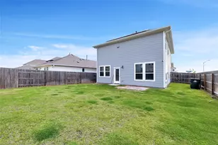101 Crescent St, Georgetown, TX 78626 - Photo 18