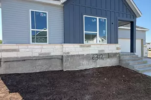 6312 McMurtry St, Austin, TX 78747 - Photo 2