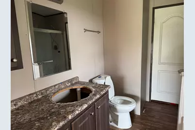 118 W 8th Street, Flatonia, TX 78941 - Photo 8