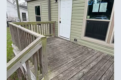 118 W 8th Street, Flatonia, TX 78941 - Photo 2