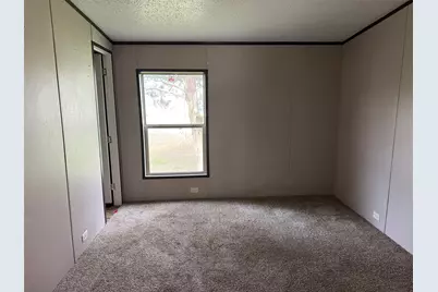 118 W 8th Street, Flatonia, TX 78941 - Photo 10