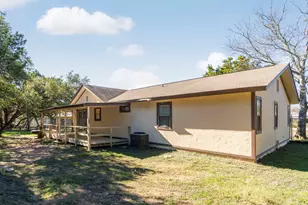 500 Grand Prairie Cir, Dripping Springs, TX 78620 - Photo 22