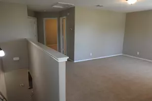 571 New Country Rd, Kyle, TX 78640 - Photo 8