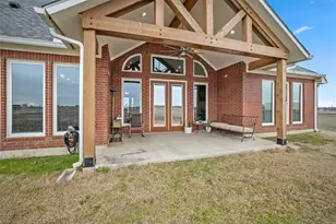 1800 County Rd 305, Jarrell, TX 76537 - Photo 34