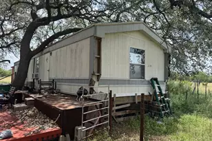 11009 S Hwy 183 Hwy, Briggs, TX 76550 - Photo 12