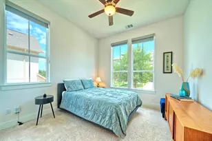2413 Berkleys Brook Dr, Austin, TX 78738 - Photo 20