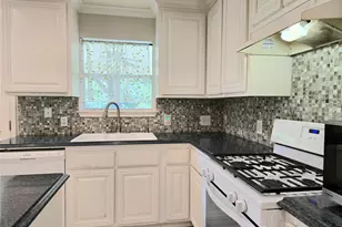 809 Sheraton Ave, Austin, TX 78745 - Photo 10