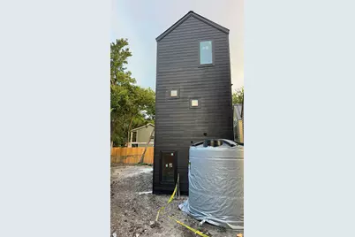 605 E 55th Street #5, Austin, TX 78751 - Photo 2