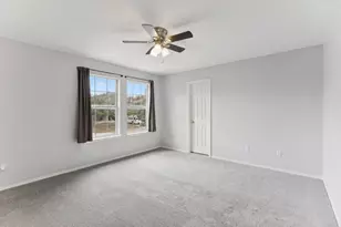 223 San Felipe Dr, Kyle, TX 78640 - Photo 14