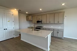 174 Ranier Wy, Dripping Springs, TX 78620 - Photo 10